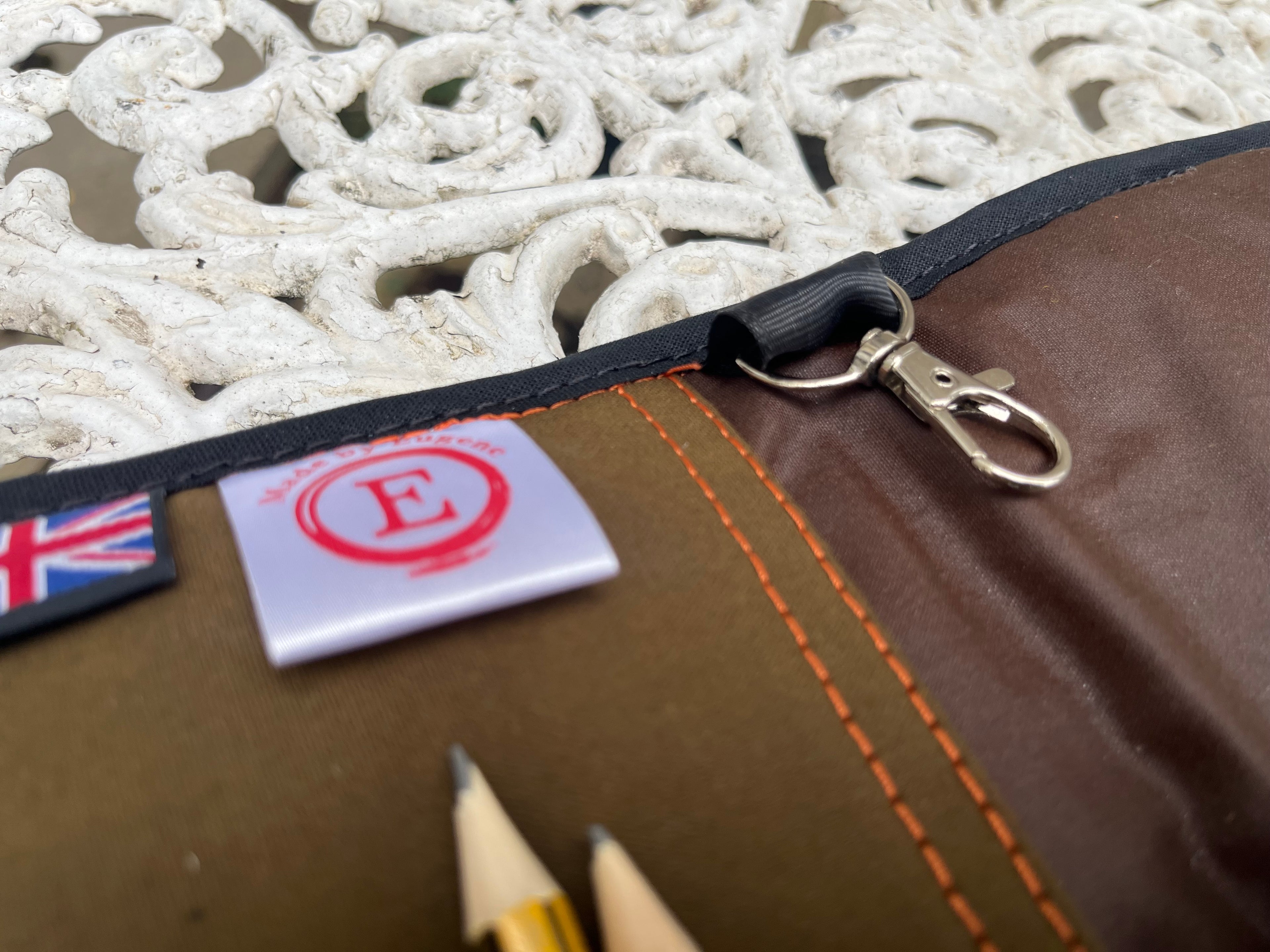 The field tool roll