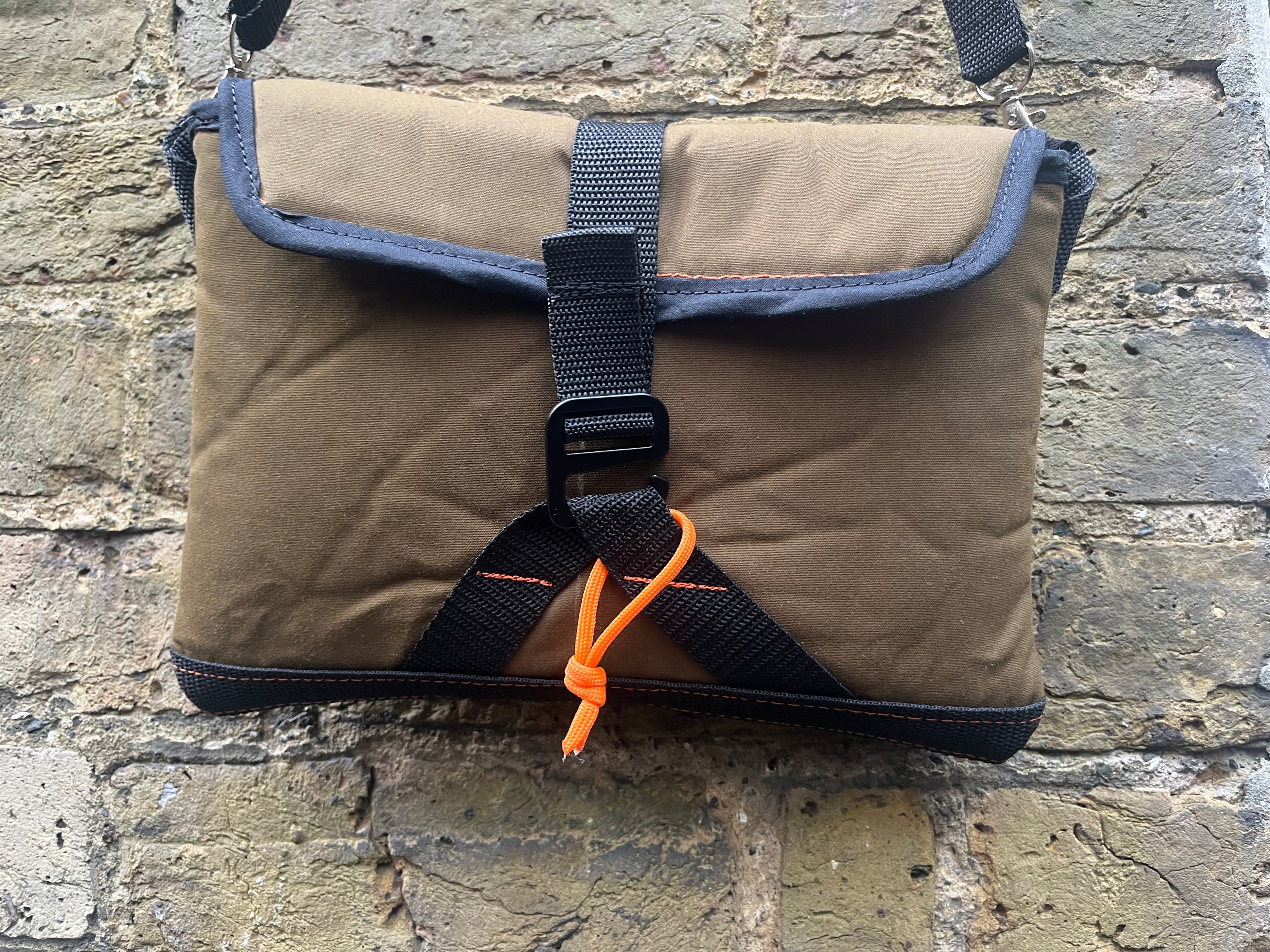 The Small Field bag