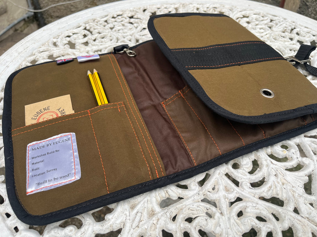 The field tool roll