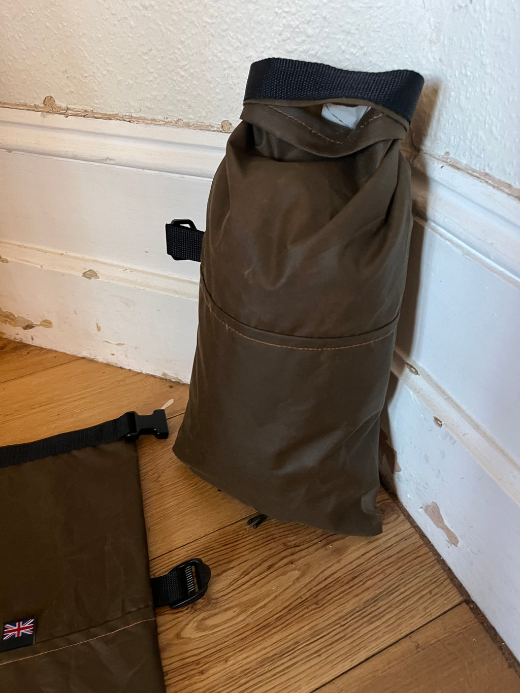 Bushcraft wax cotton roll top bags Medium
