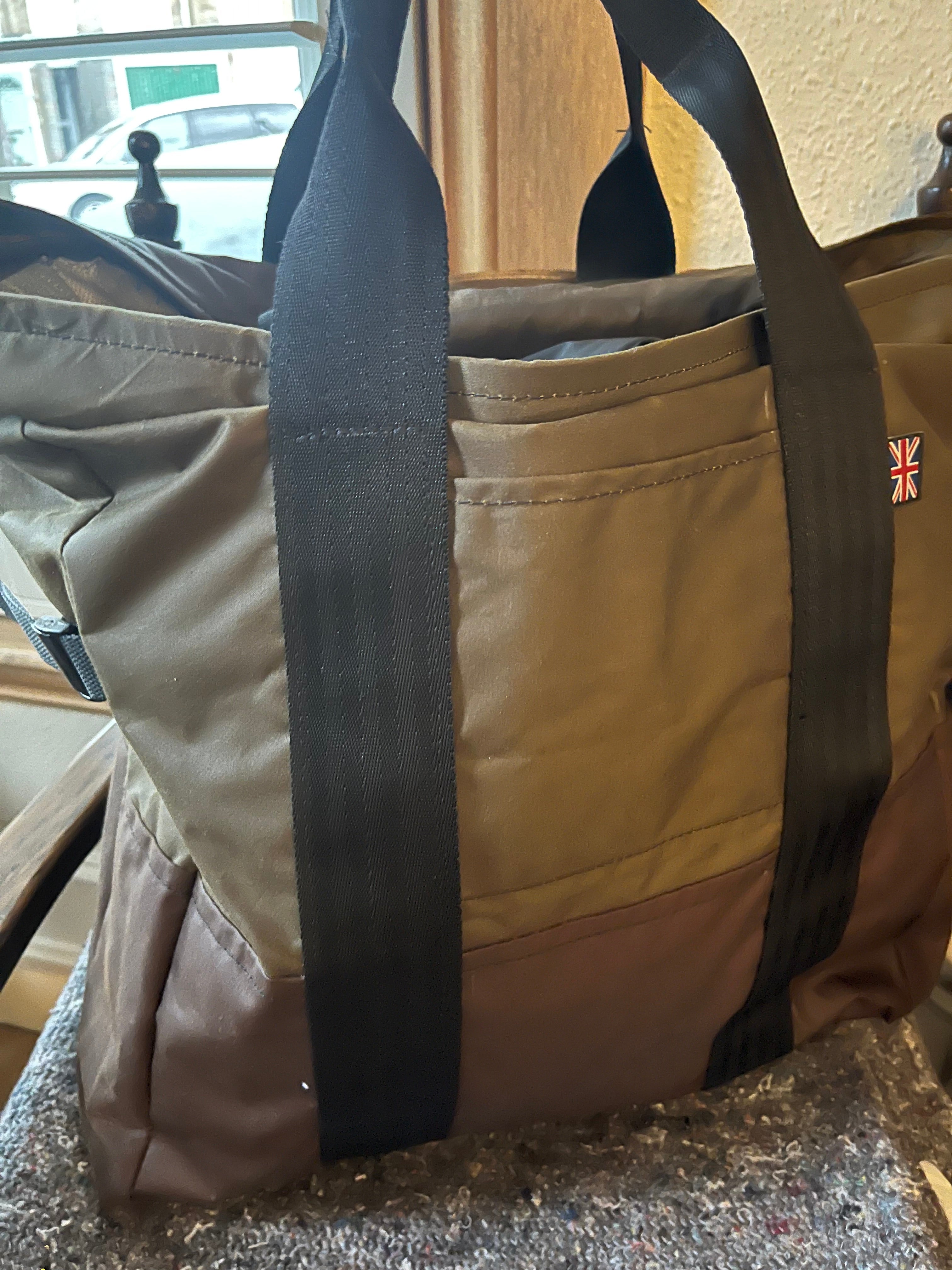 Tough shopping tote, replace that rubbish bag for life, this one will not break!