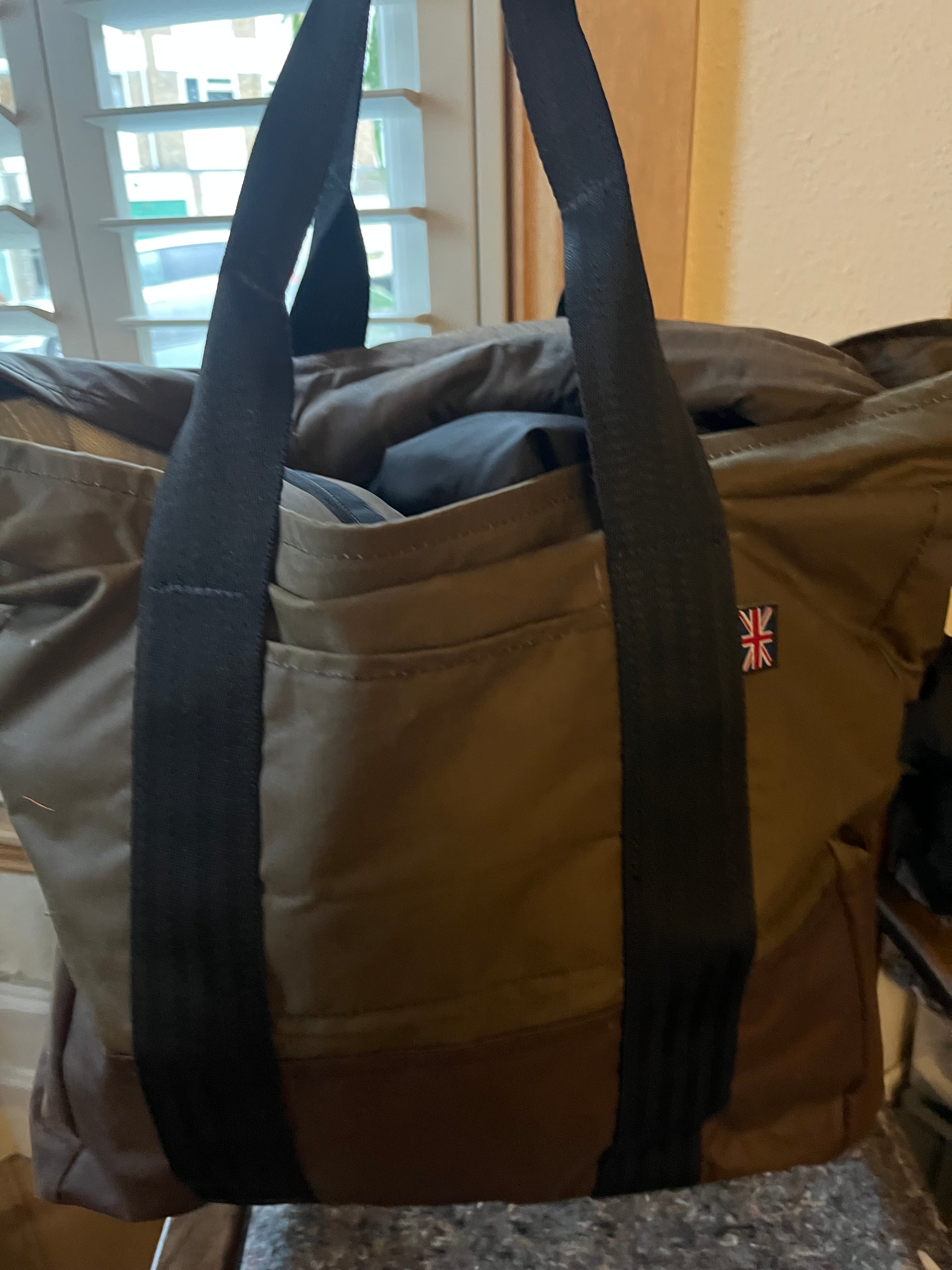 Tough shopping tote, replace that rubbish bag for life, this one will not break!