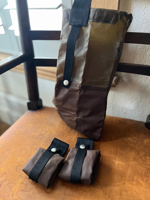 Bush craft forager bags, belt clip bag for finding berry and fruits