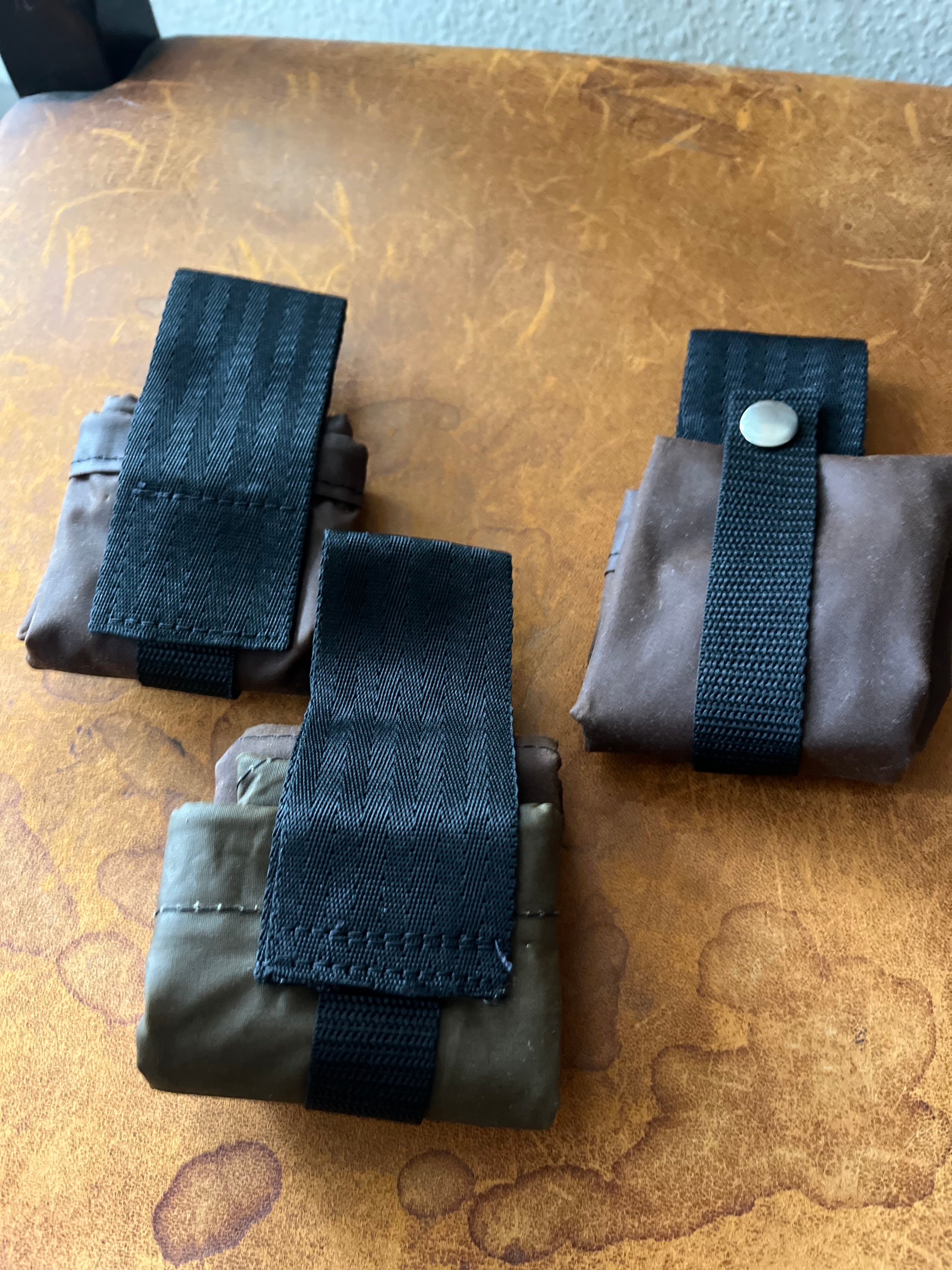Bush craft forager bags, belt clip bag for finding berry and fruits
