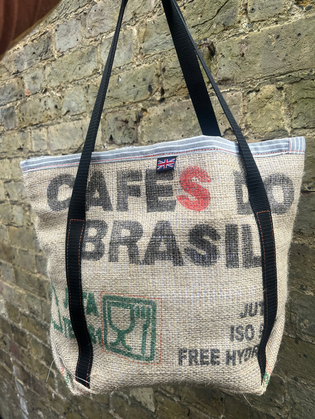 Jute shopping bags