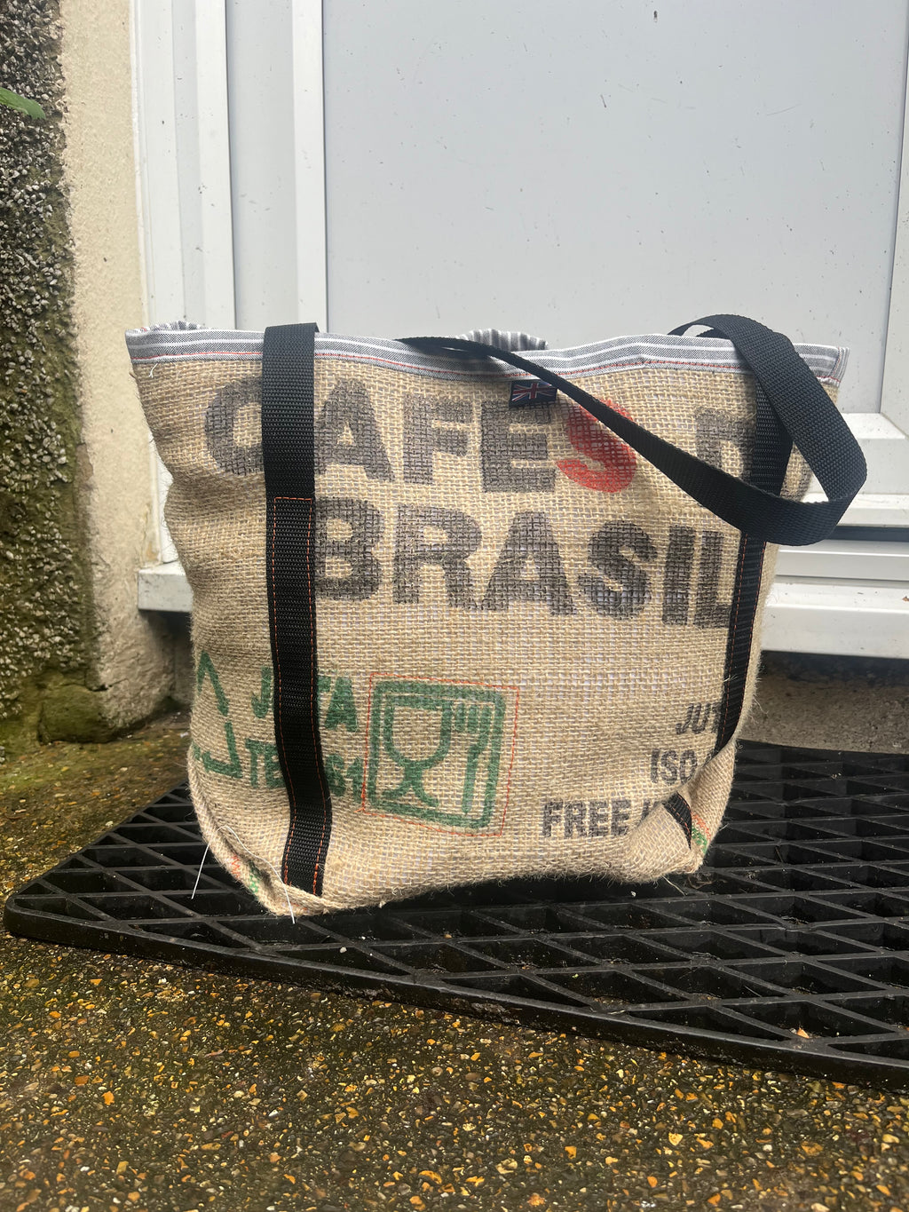 Jute shopping bags