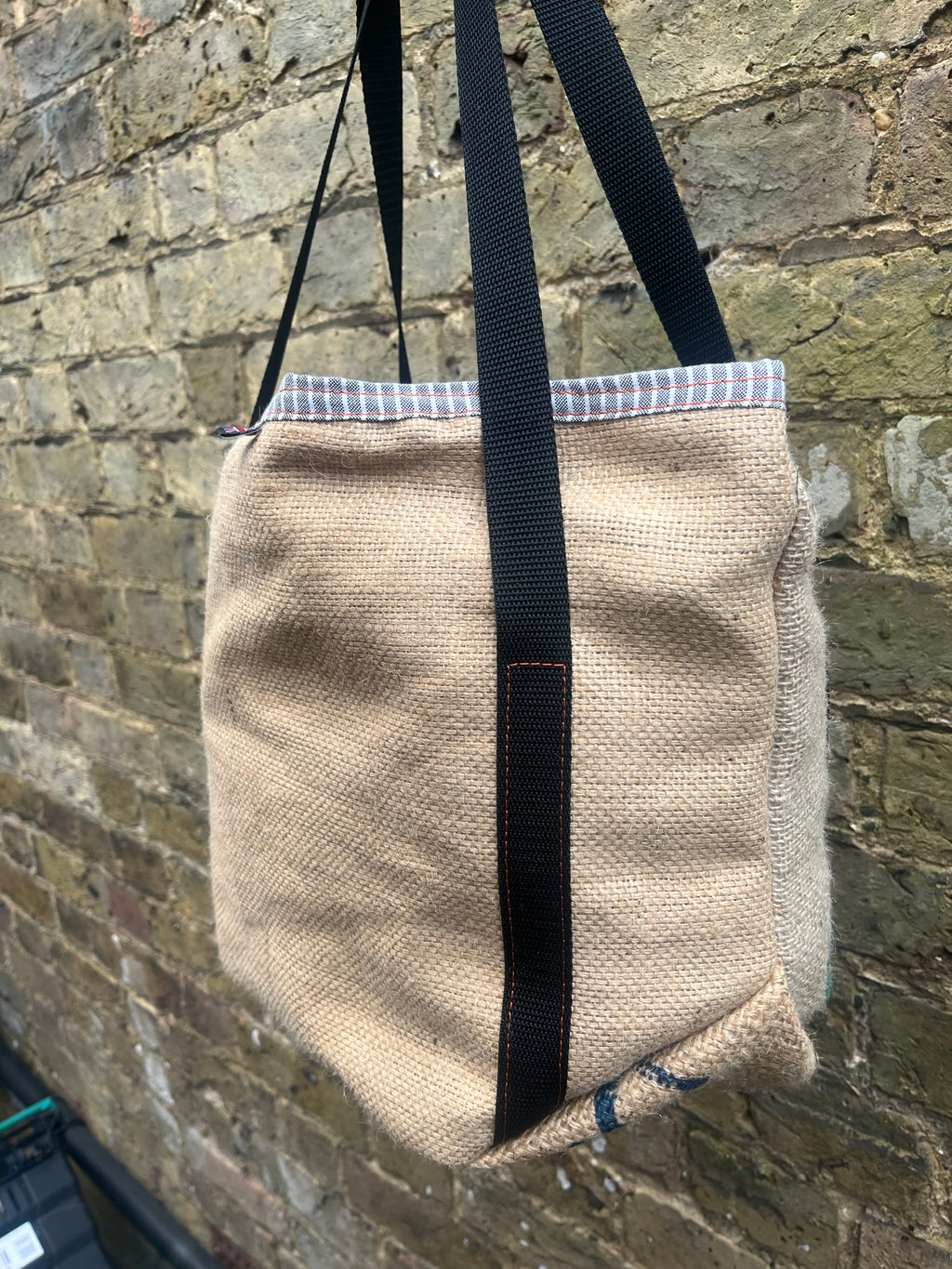 Jute shopping bags