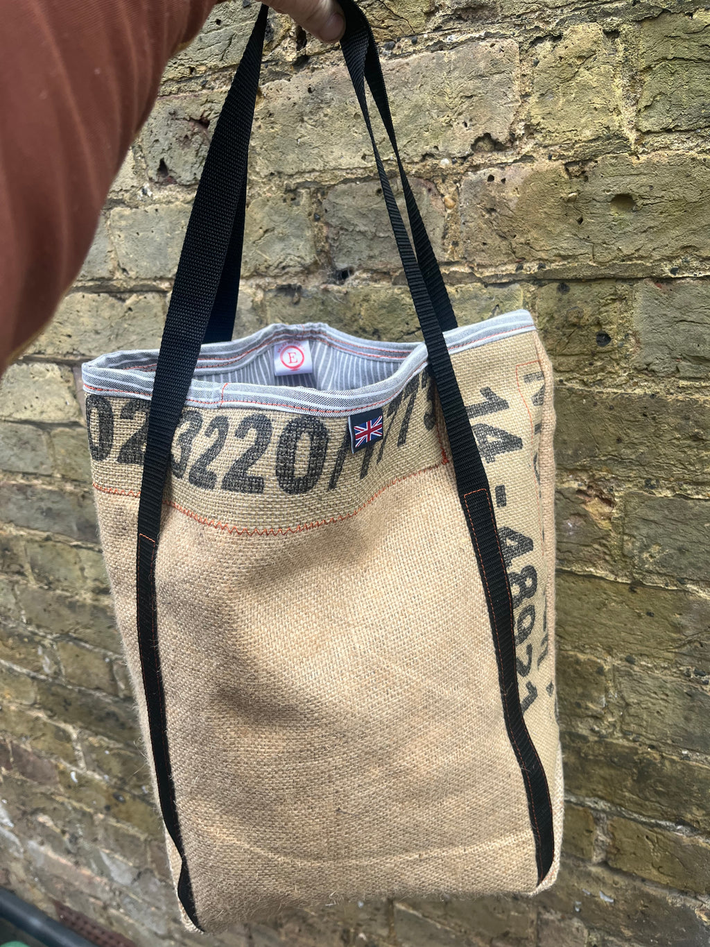 Jute shopping bags