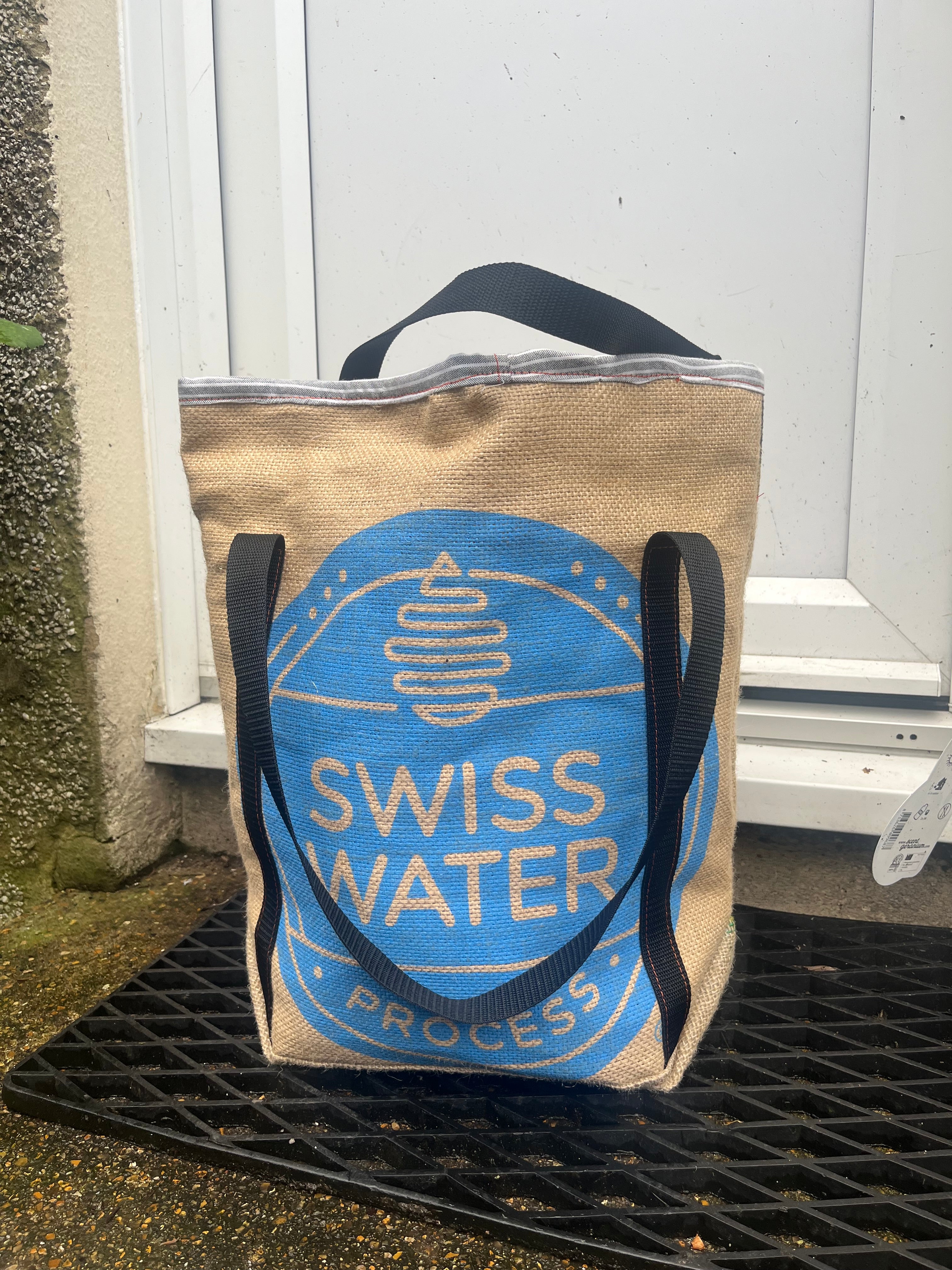 Jute shopping bags