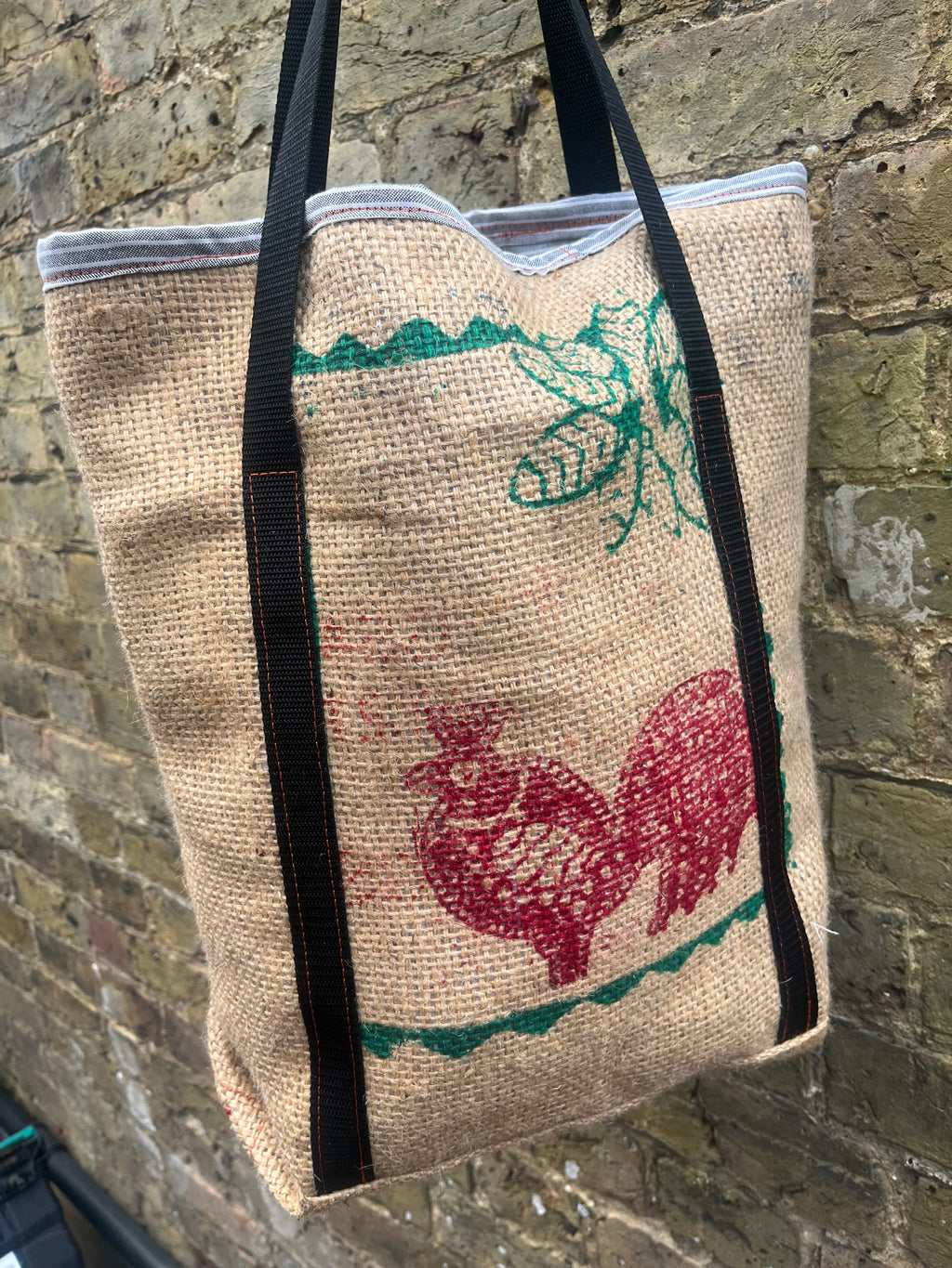 Jute shopping bags