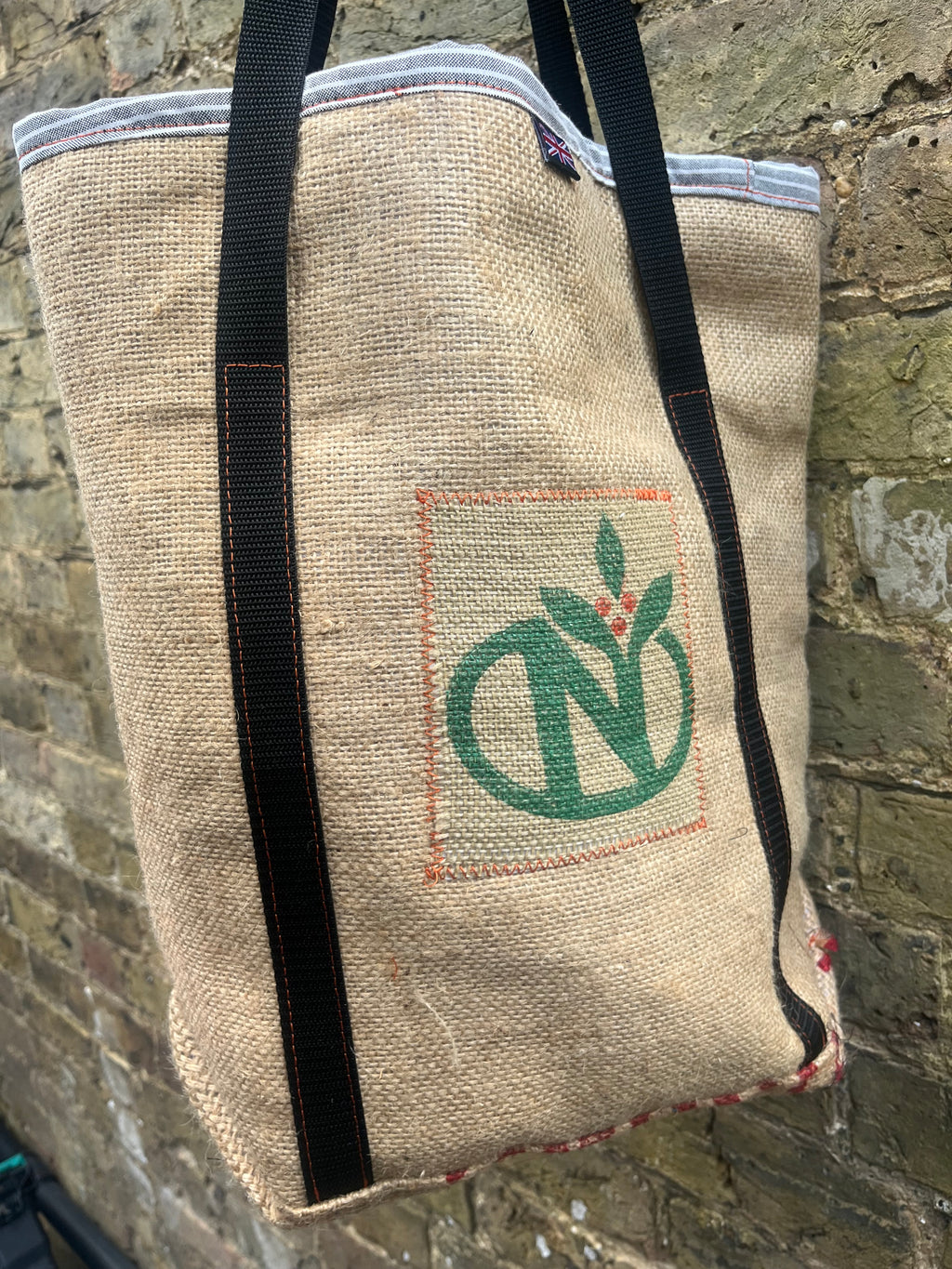 Jute shopping bags