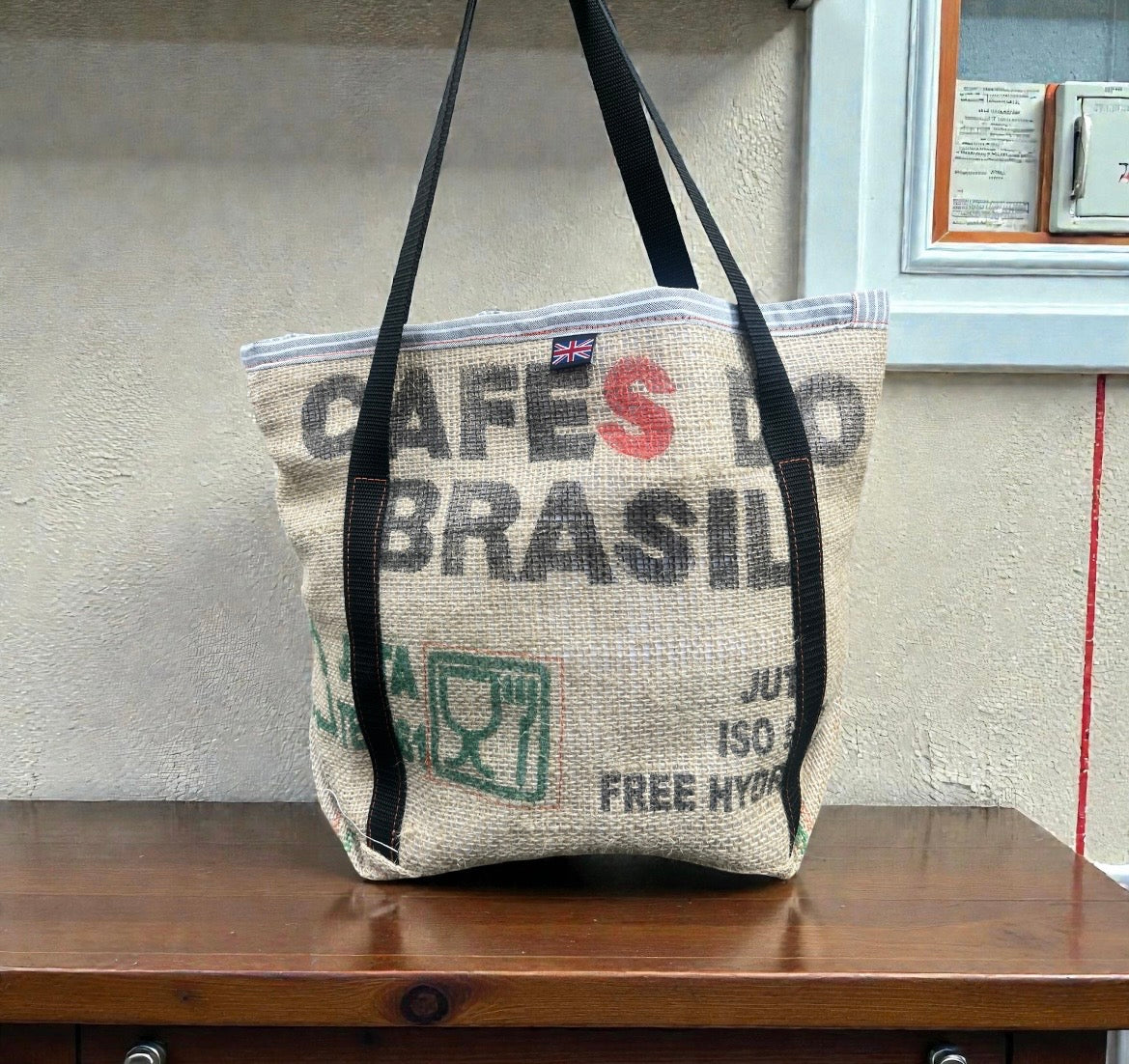 Jute shopping bags